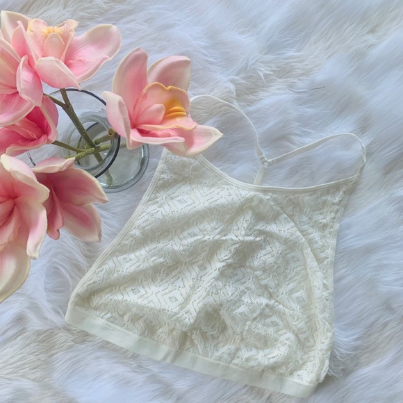 UO / SILENCE & NOISE / CROP BRA CAMI TOP - Picture 3 of 5